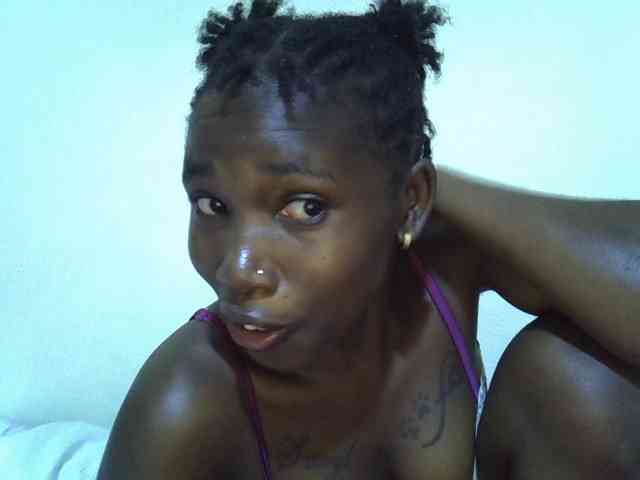 sexyshary webcam