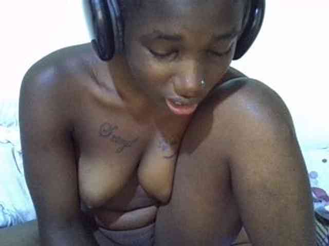sexyshary webcam