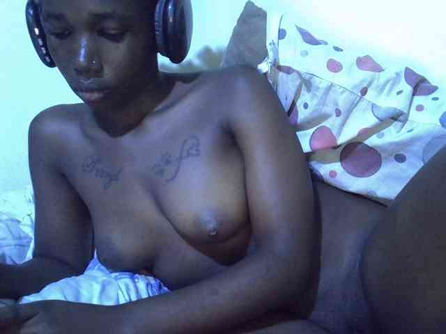 sexyshary webcam
