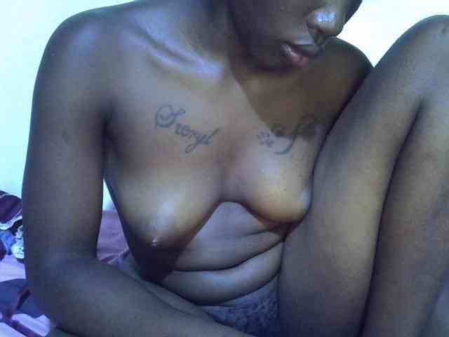 sexyshary webcam
