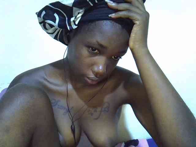 sexyshary webcam
