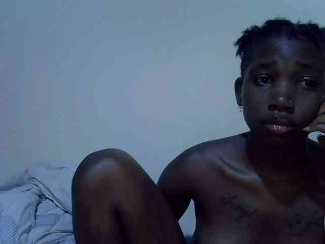 sexyshary webcam