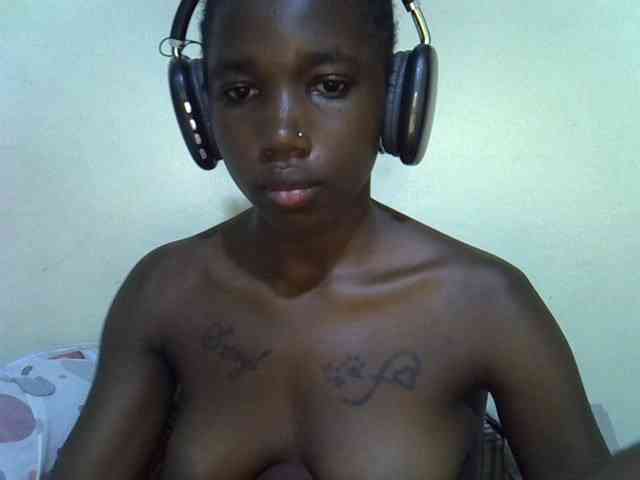 sexyshary webcam