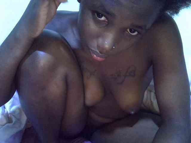 sexyshary webcam