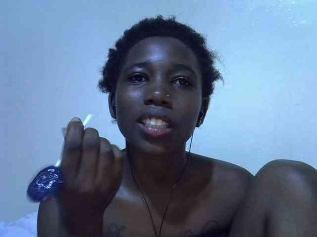 sexyshary webcam