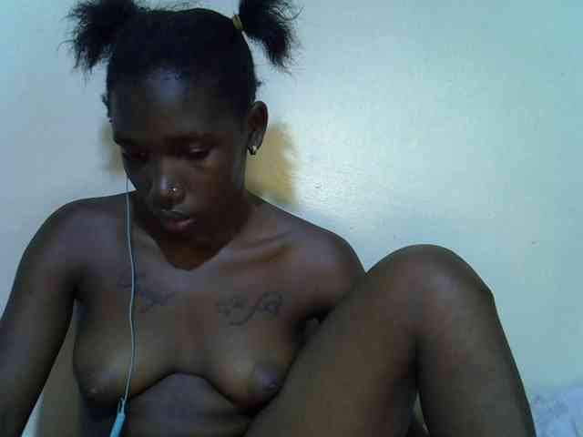 sexyshary webcam