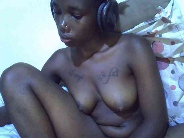 sexyshary webcam