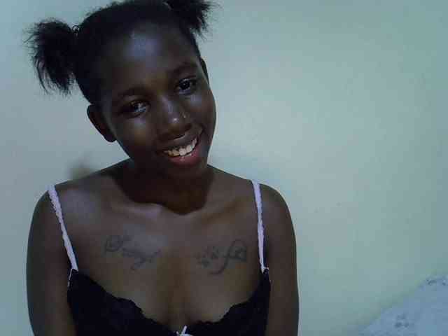 sexyshary webcam