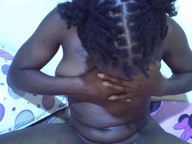 sexyshary webcam