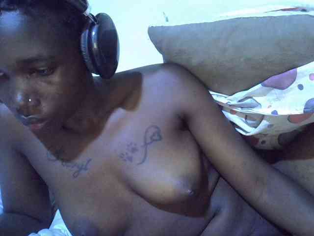 sexyshary webcam