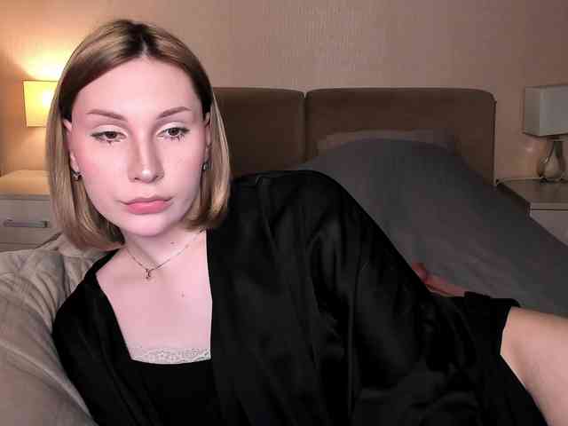 Diana-Rose Live Webcam on BongaCams