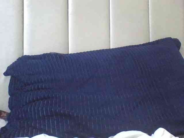 Hotbaddie1 Sex Cam Show
