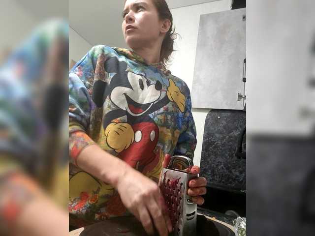 Marry357's BongaCams show and profile