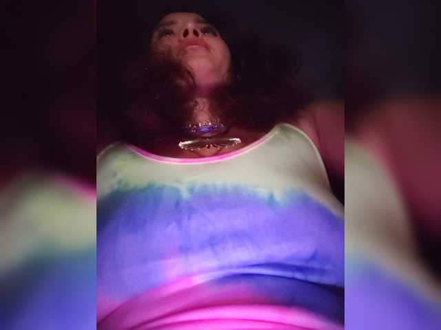 Marry357 live cam