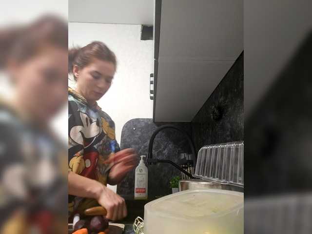 Marry357's BongaCams show and profile