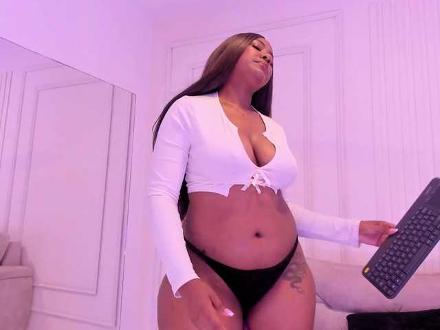 Arianaa-Cooper's BongaCams show and profile