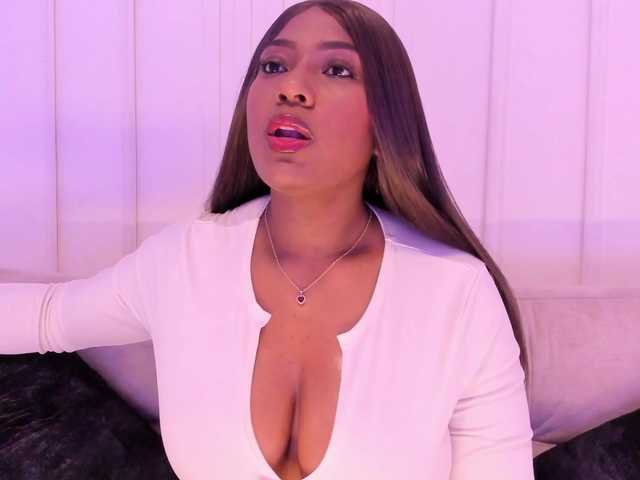 Arianaa-Cooper's BongaCams show and profile