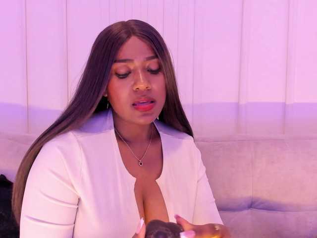 Arianaa-Cooper's BongaCams show and profile