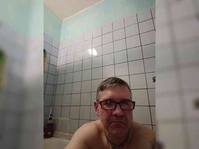 dragon100 Live Webcam on BongaCams