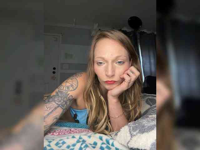 PrettiPluto webcam