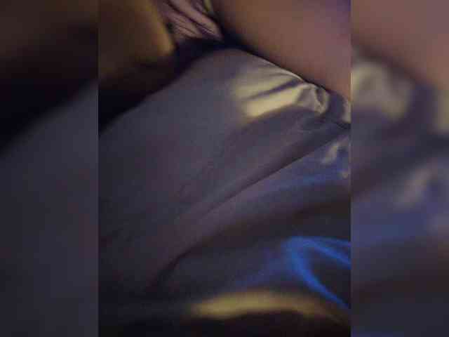 Mari84 webcam