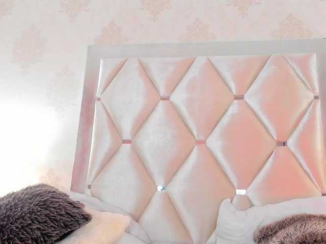 selenecarter live webcam show