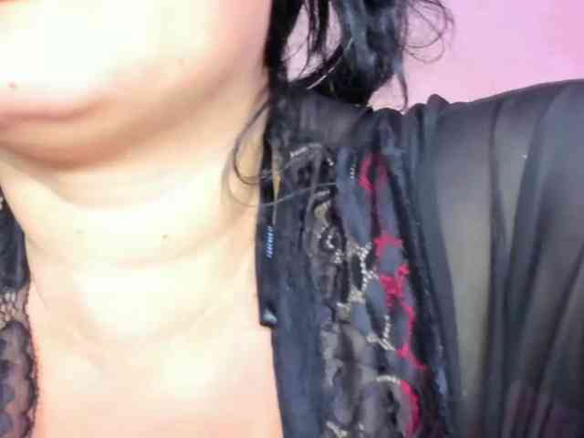 selenecarter webcam