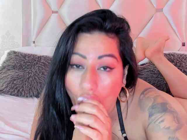 selenecarter webcam