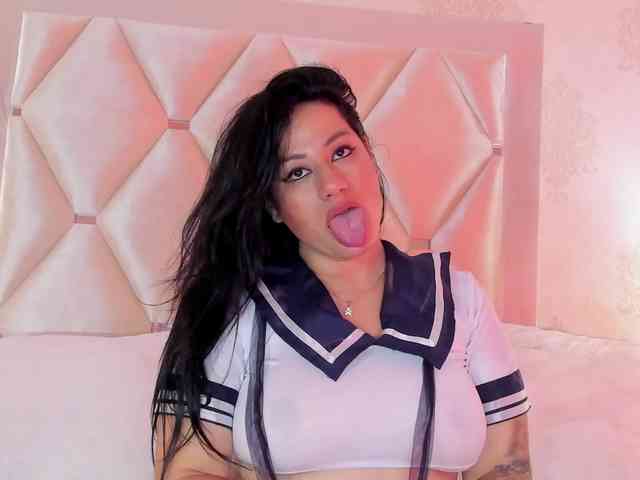 selenecarter webcam