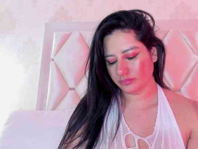 selenecarter webcam