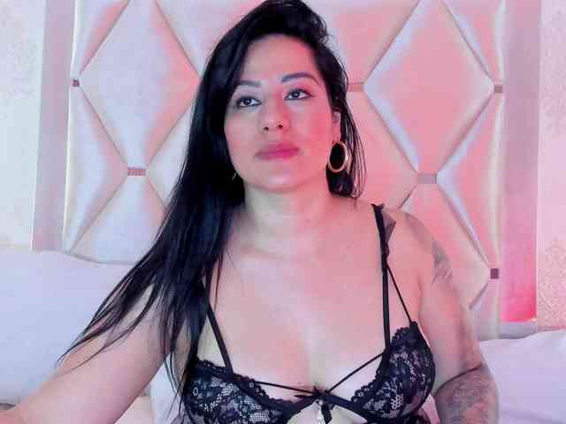 selenecarter webcam