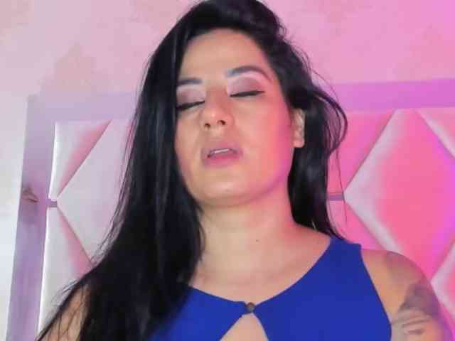 selenecarter webcam
