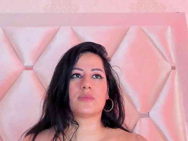 selenecarter webcam