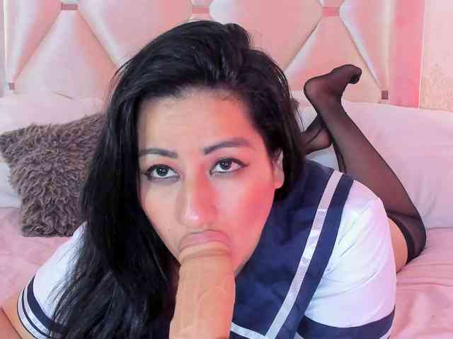 selenecarter webcam