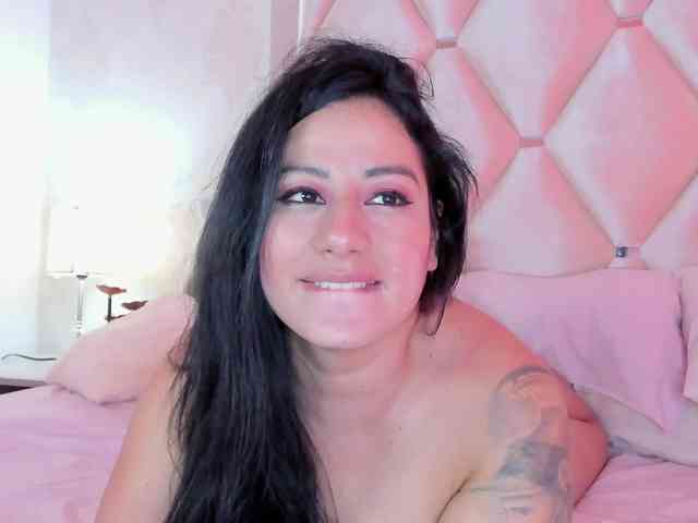 selenecarter webcam