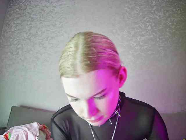 sasyhk01 Sex Cam Show