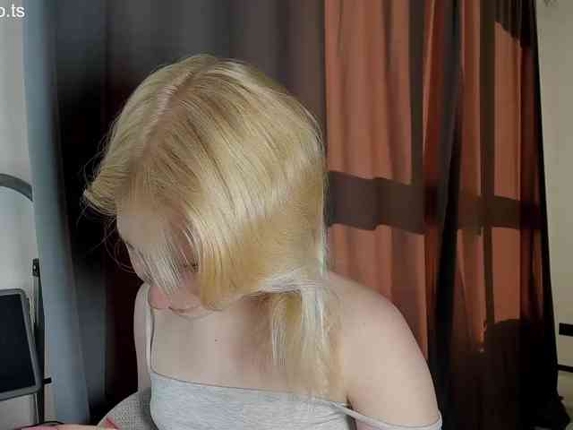 sasyhk01 Live Webcam on BongaCams