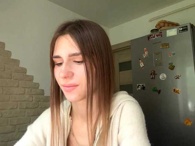 AshantiBadolato live cam on BongaCams