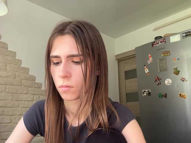 AshantiBadolato live webcam show