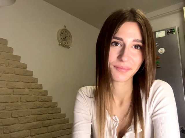 AshantiBadolato live cam on BongaCams