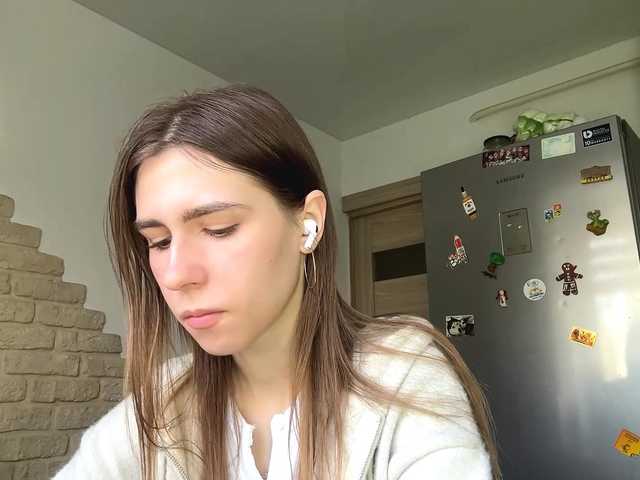 AshantiBadolato's BongaCams show and profile