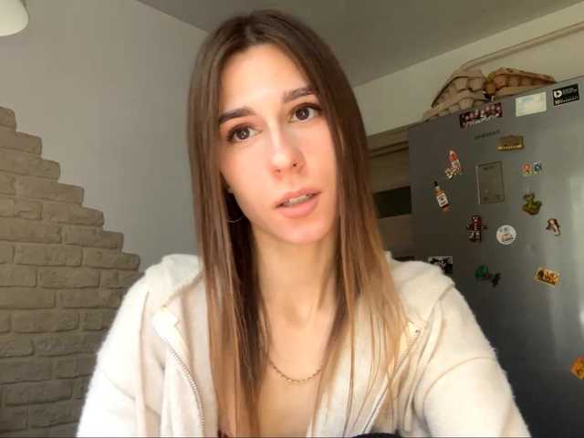 AshantiBadolato live cam on BongaCams