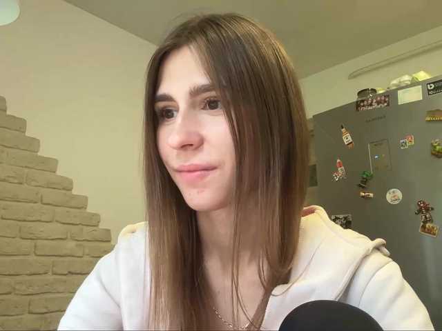 AshantiBadolato webcam