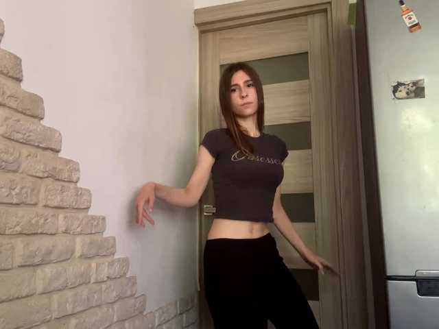 AshantiBadolato live cam on BongaCams