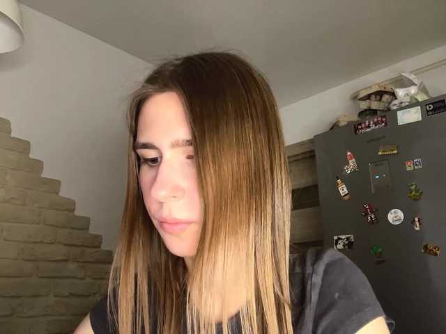 AshantiBadolato live cam on BongaCams