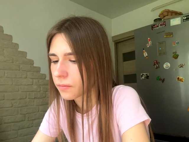AshantiBadolato live cam on BongaCams