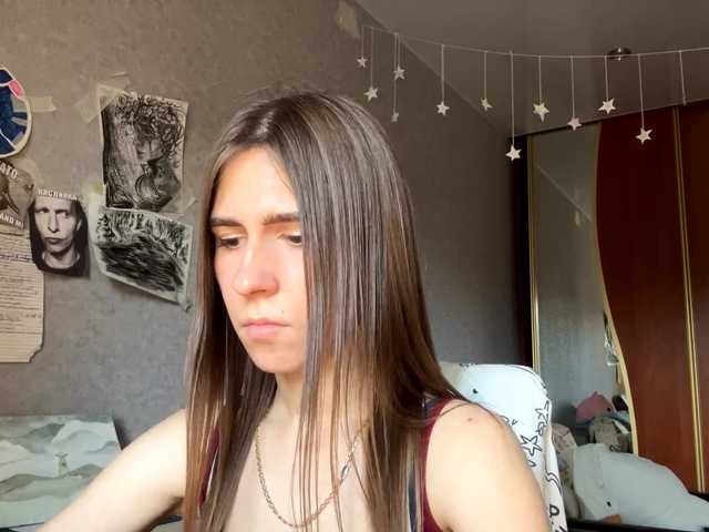 AshantiBadolato live webcam show