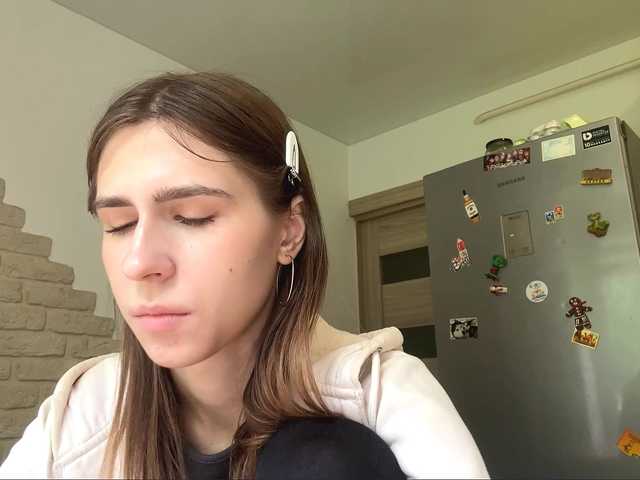 AshantiBadolato webcam