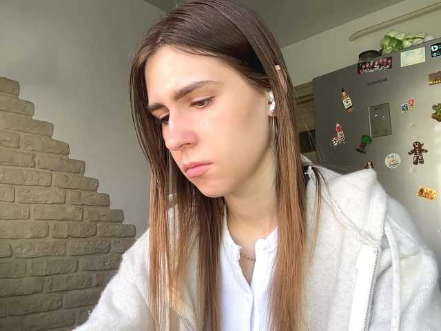 AshantiBadolato's BongaCams show and profile