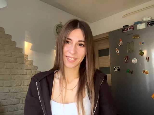 AshantiBadolato live cam on BongaCams
